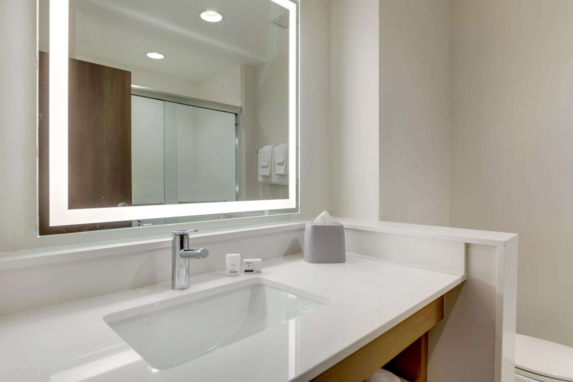Holiday Inn Express Holly Springs - Raleigh Area By Ihg Bagian luar foto