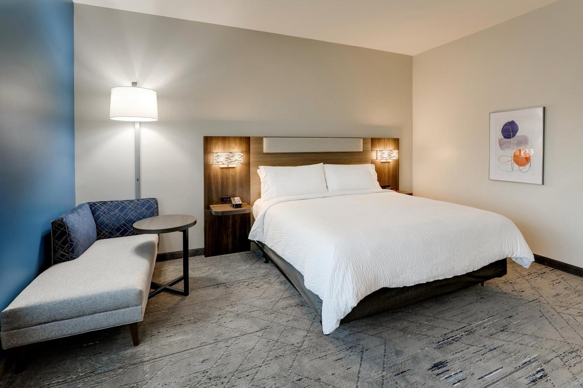 Holiday Inn Express Holly Springs - Raleigh Area By Ihg Bagian luar foto