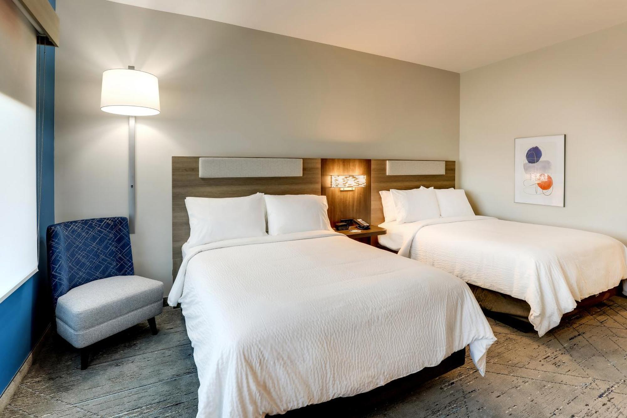 Holiday Inn Express Holly Springs - Raleigh Area By Ihg Bagian luar foto