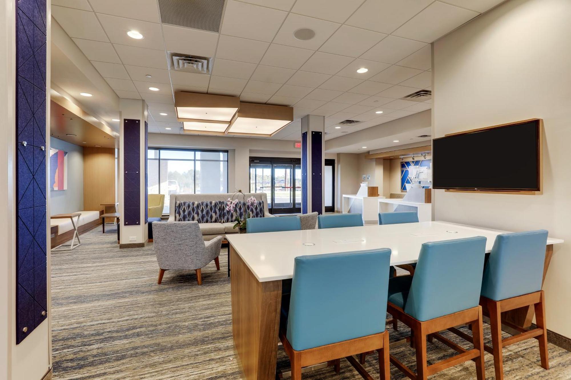 Holiday Inn Express Holly Springs - Raleigh Area By Ihg Bagian luar foto
