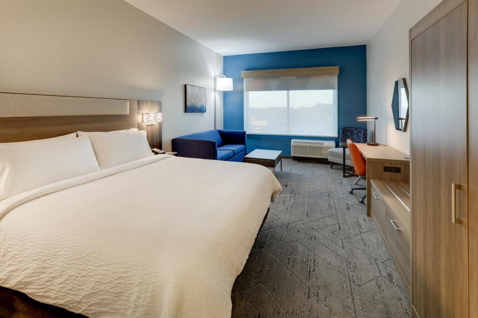 Holiday Inn Express Holly Springs - Raleigh Area By Ihg Bagian luar foto