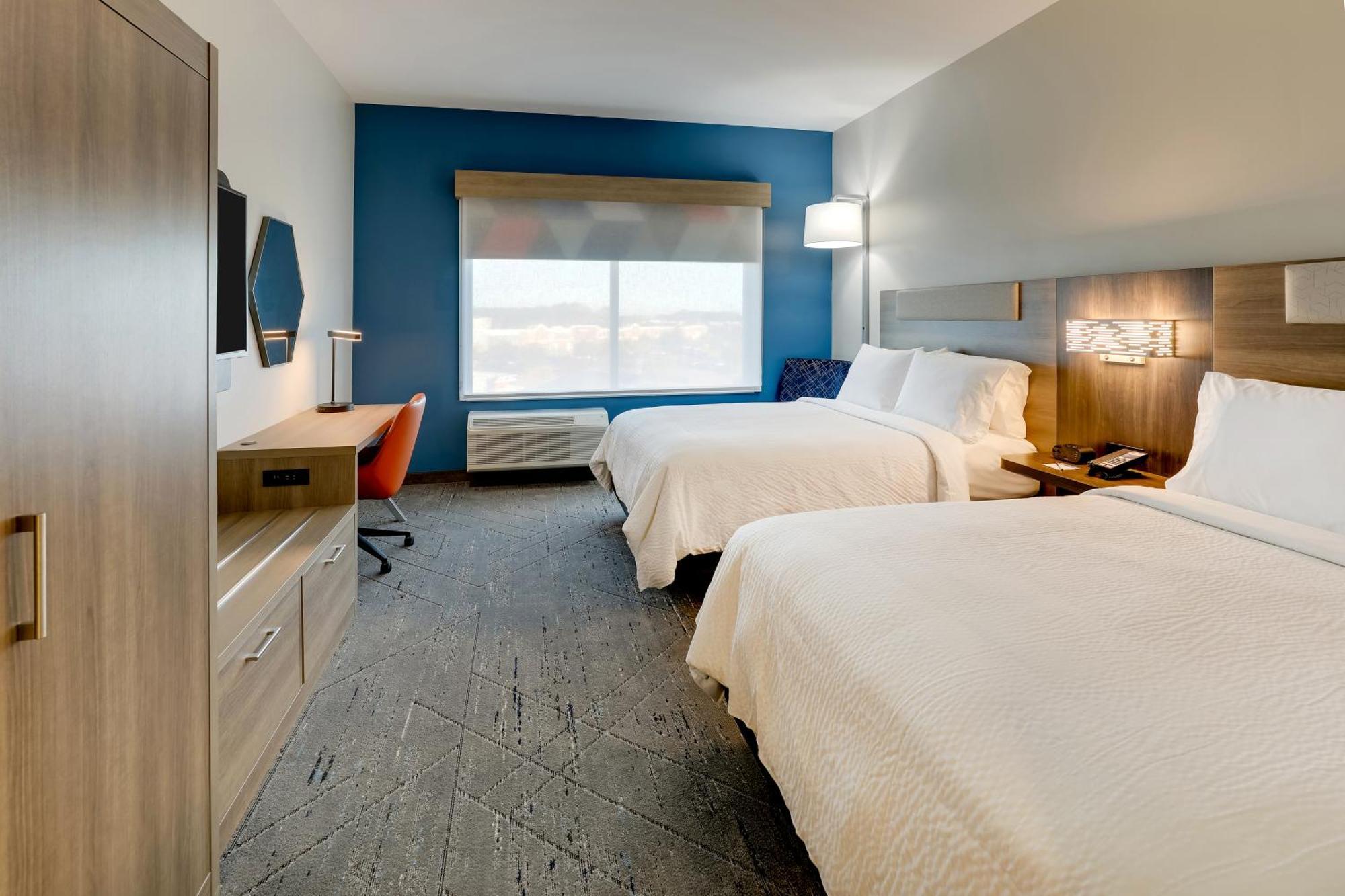Holiday Inn Express Holly Springs - Raleigh Area By Ihg Bagian luar foto